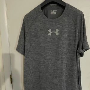 2XL Men’s Under Armor Heat Gear Short Sleeve Shirt